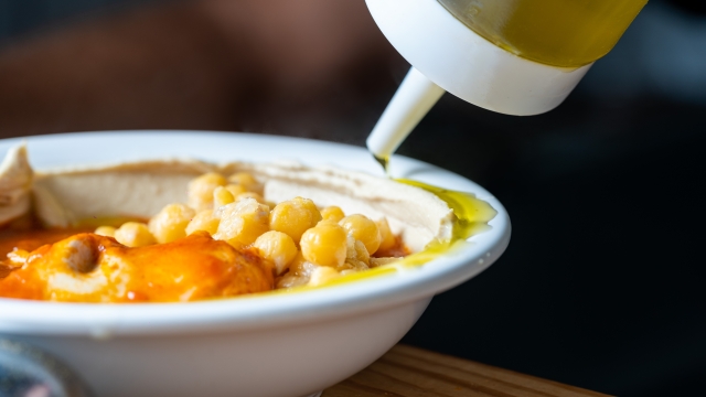 חומוס אליהו